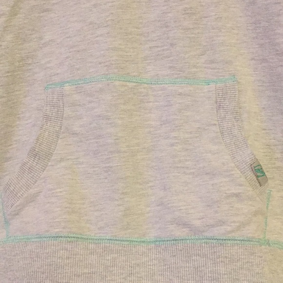 Garage Short Sleeved V-neck Hoodie - Picture 5 of 7